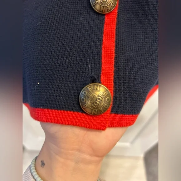 Boden Holly Cropped Knitted Jacket in Navy with Red Trim 100% Cotton - Picture 8 of 11
